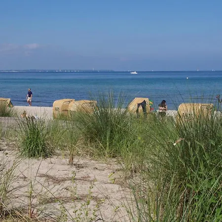Design-Apartment An Der Strandallee Nur 50 Meter Vom Strand Scharbeutz Eksteriør billede